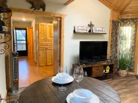 Scenic Escape in a Modern Cabin - Charming Romantic Retreat Hotels in Heber