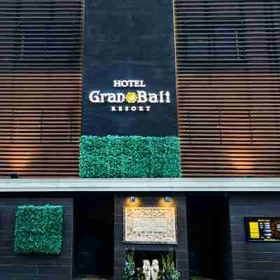 ホテルグランバリリゾート Hotel Exterior