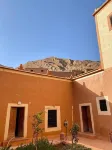 Tamaloutte Hotels in Boumalne