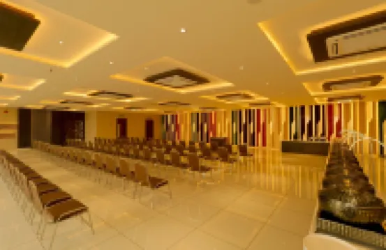 Hotel Grand Darshan Vadodara