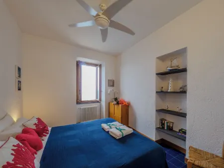 Il Baluardo Sea View Apartment on the Cliff