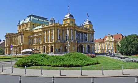 Hotel Santiny Отели в г. Самобор