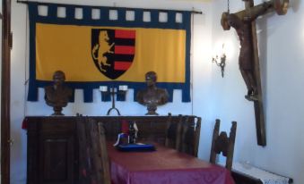 Casa Serafina Typical Three-Room Apartment Historic Green Area