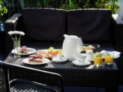 ホテルアテンケルスターバッハエアポート ケルステルバッハのホテル