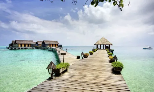Gangehi Island Resort & Spa