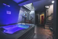 Komló Hotel - Kylpylä