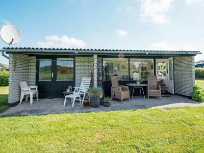4 Person Holiday Home in Broager by Traum