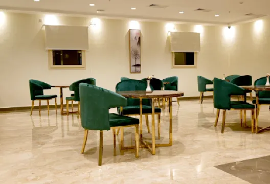 Sela Hotel Отели рядом с Аэропорт Медина