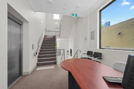 Clarendon Hotel Melbourne Отели рядом с достопримечательностью «Альберт-Парк»