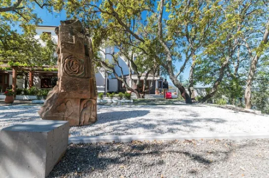 โรงแรมอิลแควร์เชโต ดอร์กาลี