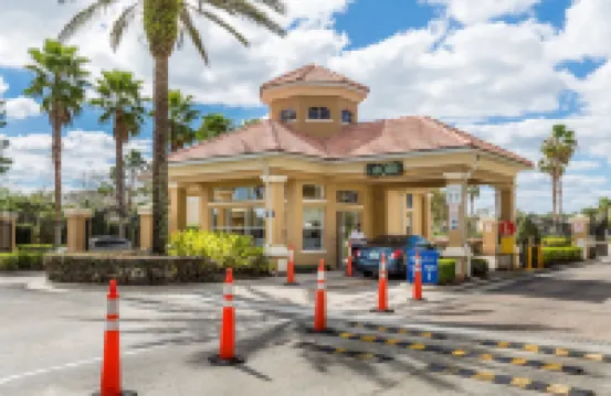 Spacious Home W/Private Pool/Spa & Free Waterpark!