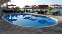 Ramada by Wyndham Tikal Isla de Flores - С бассейном