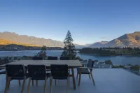 Kahurangi Luxury Holiday Home by MajorDomo