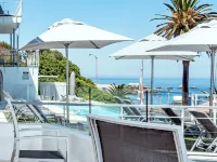South Beach Camps Bay Boutique Hotel - สระว่ายน้ำแบบอินฟินิตี้