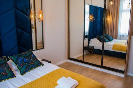 Miedziany by Rentoom Отели рядом с достопримечательностью «Дом Николая Коперника»