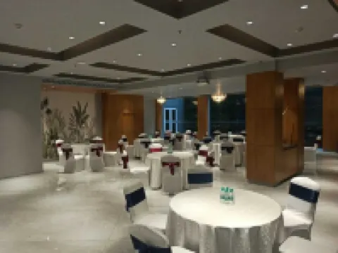 Air by Ahuja Residences Hotels in Gurugram