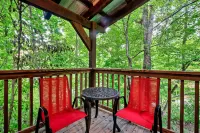 Beary Patch Hill Hot Tub 9 Miles to Great Smoky Mtn National Park - 3-Sterne