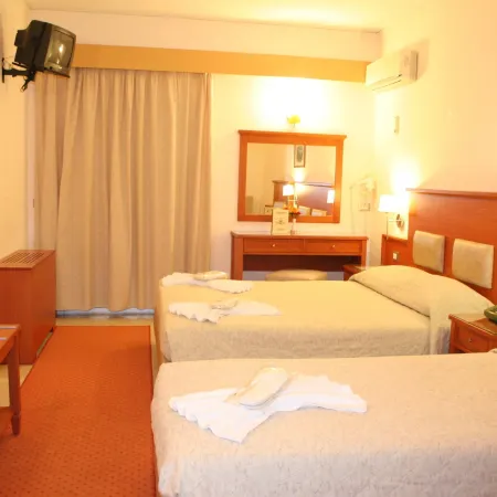 Paradise Lost Hotel-Apartments