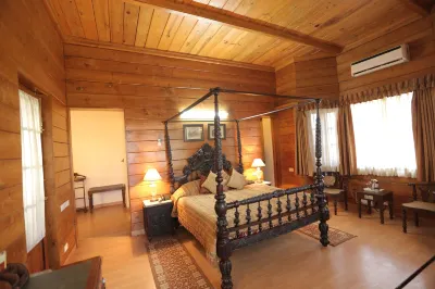 WelcomHeritage Windsor Lodge فنادق في 