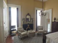 The Pepin Mansion B&B on Mansion Row - 10 Min to Start of the Bourbon Trail Hotels in New Albany