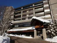 Akan Tsuruga Besso Hinanoza Hotels near Ki Ni Naru Mise Sanramanto