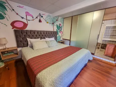 Valle Verde, Hostel & Camping Отели в г. 