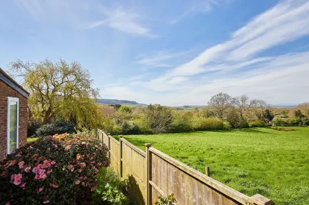 Host & Stay - Manifold