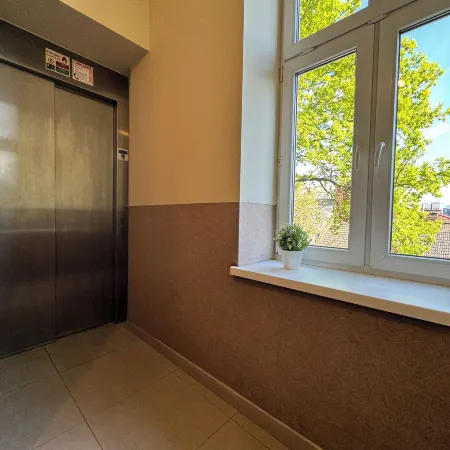 Iris Aparthotel