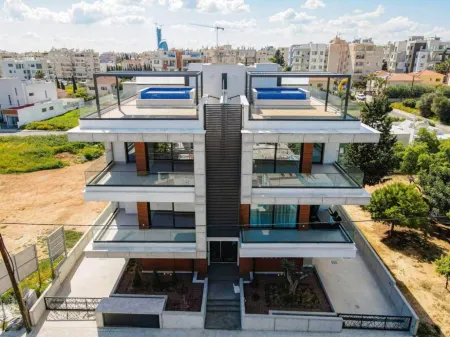 Oxford House Apt by TrulyCyprus