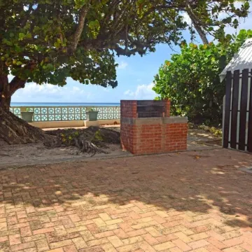 Arcadia Blue Sky Luxury