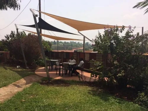 Dutchess Hotel and Restaurant Hotels in Kabarole