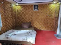 Roemah Abdoe Hotels in Harau