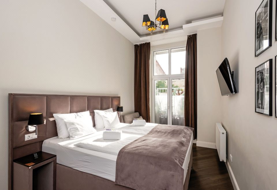 1. 아라벨 디자인 ..