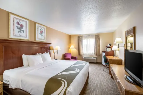 Quality Inn - Storm Lake