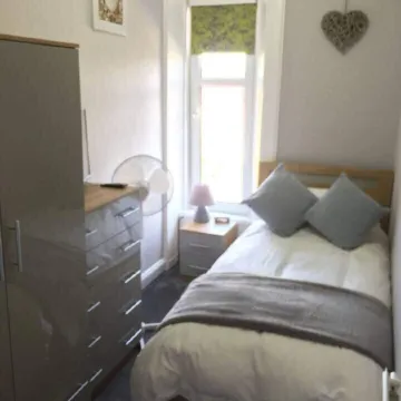 Lovely 2- Bed Apartment in Hawick