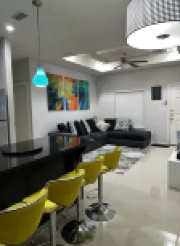 McAllen TX Apartment 2-Bedroom, Patio, Grill close Airport-Shopping