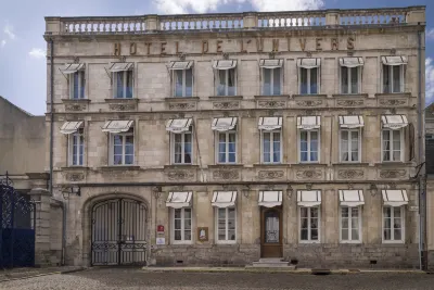 Hôtel de l'Univers Các khách sạn gần Citadel in Arras