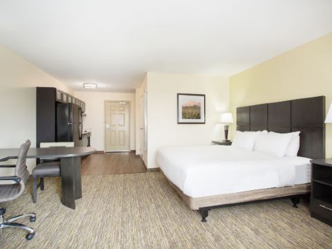 Candlewood Suites Longmont - Boulder Area by IHG