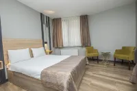 Konuk Hotel - С парковкой