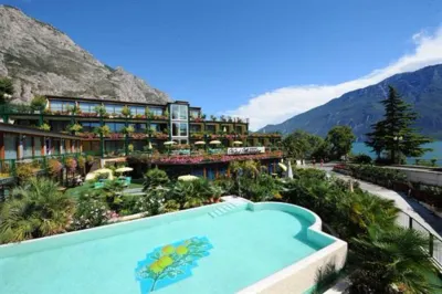 Hotel Alexander Hotels near Limone sul Garda