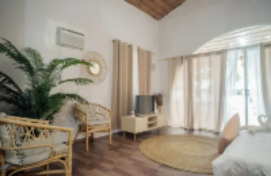 Manawari Beach Resort