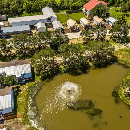 Southern Breeze Lodge