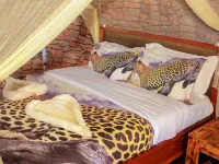 Amanya Tent Sleeps 2 with Mt Views Hotels in Entonet