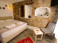 Ayvalik Moda Pansiyon Hotels in Ayvalik