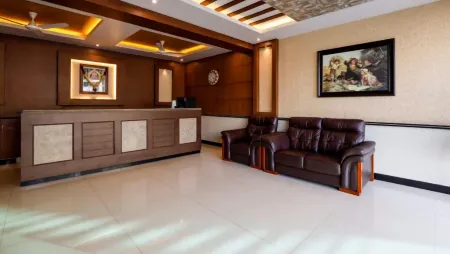 Hotel Pioneer Paradise Отели в г. Нейджеркойл