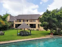 Blue Hills Lodge - piscina
