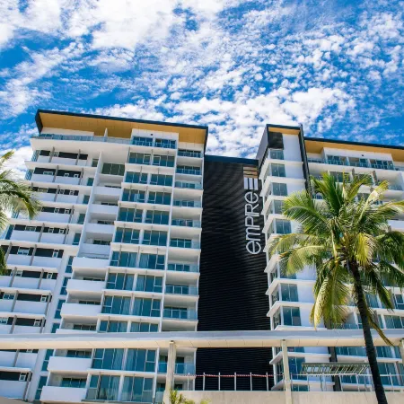 Empire Apartment Hotel Rockhampton Отели в г. Рокхемптон