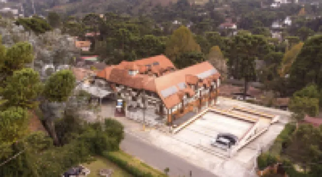 繡球花旅館 象山附近的飯店