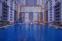 Vega Hotel Gading Serpong - piscina