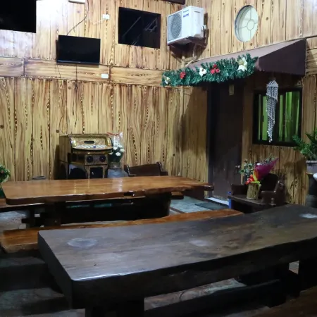 Hundred Isles' Room Rentals and Transient House